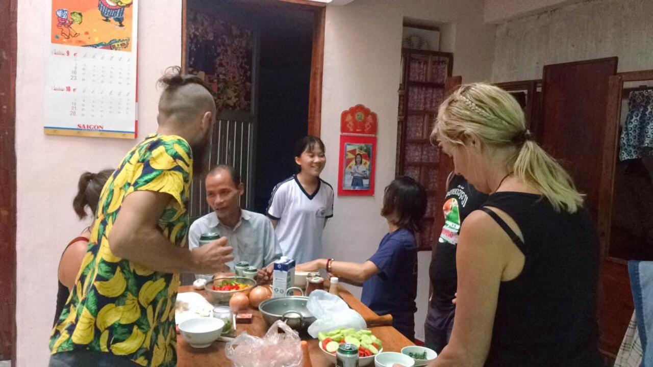 Happy Homestay Буонметхуот Экстерьер фото